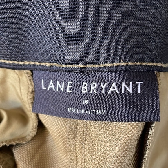 NWT. Lane Bryant 16 Mid-Rise Straight Leg Dress Pants. - Picture 4 of 11